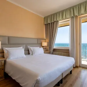 Hotell Palace, Diano Marina